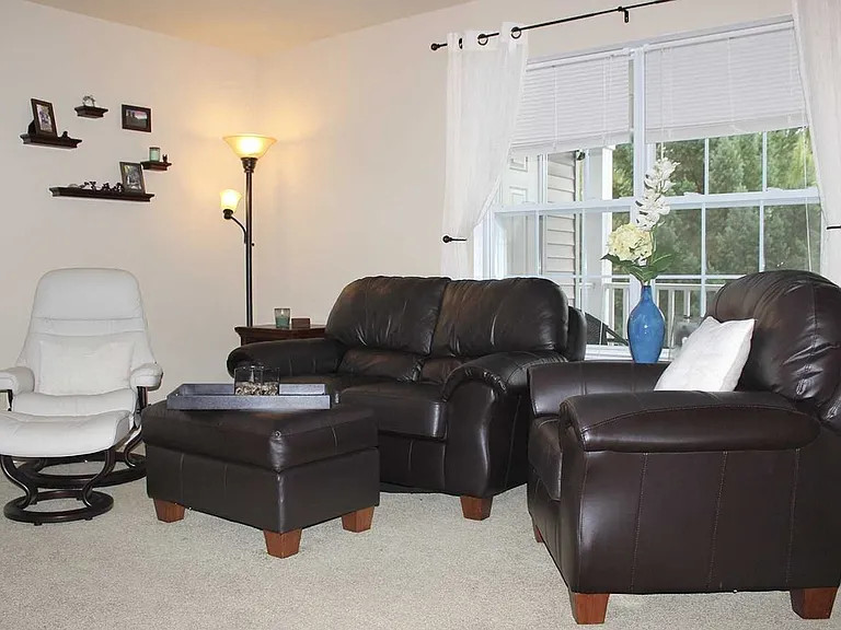 The Woodlands — Photo 20