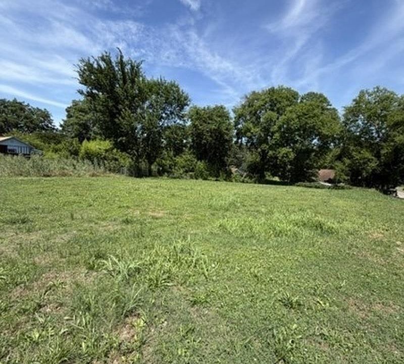 1st image of 0 16th St