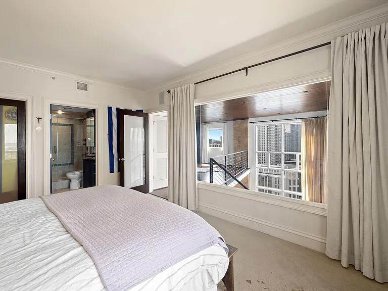 555 Church St #2300 — Photo 26
