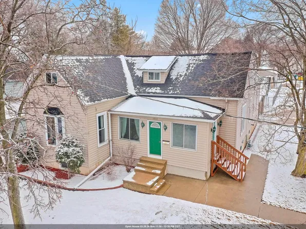 1503 7th St, Marinette, WI 54143