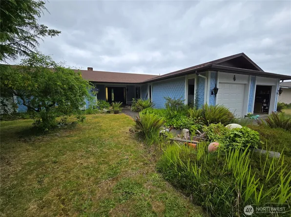 290 Vista Drive, Sekiu, WA 98381