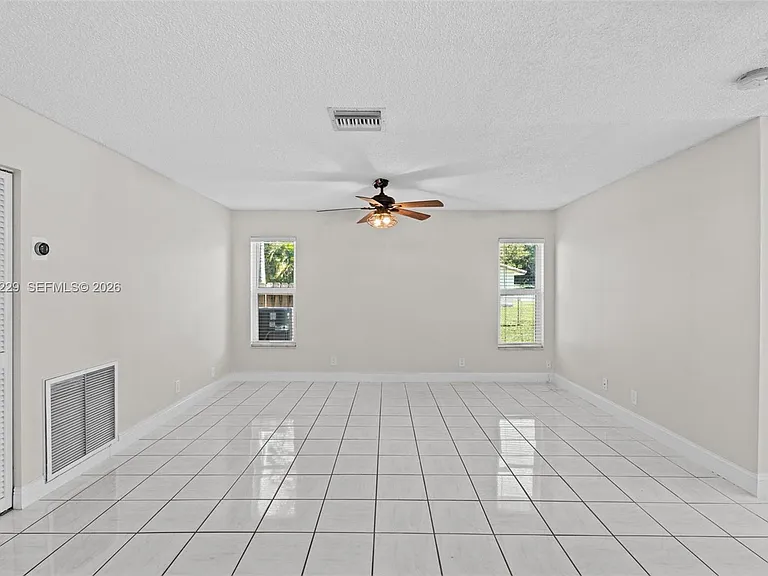 3165 NW 116th Ave — Photo 24