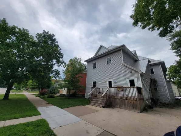 373 Main St, Winona, MN 55987