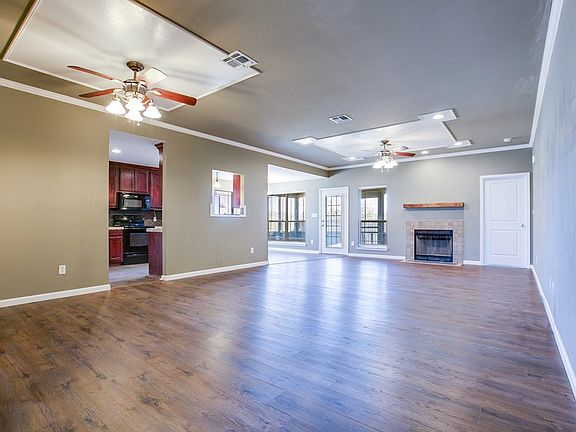 4th image of 2913 Ricks Dr