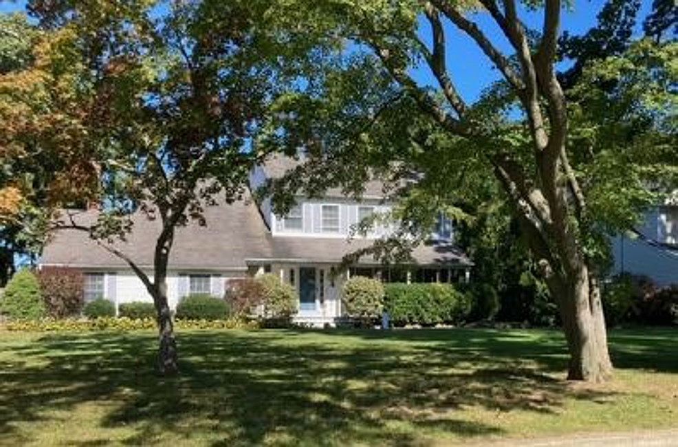 117 6th St, Saint James, NY 11780 Zillow