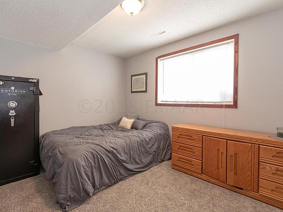4th image of 1759 Huntington Dr