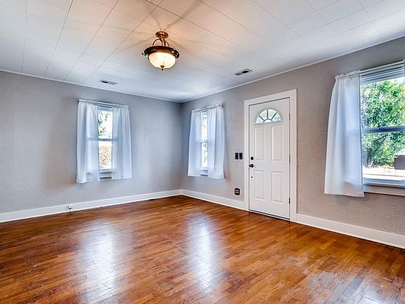 Front Room with Oak HW Flooring
