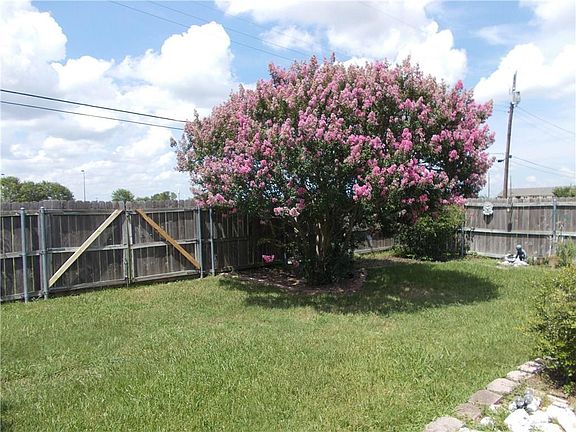 3rd image of 505 Cates Dr