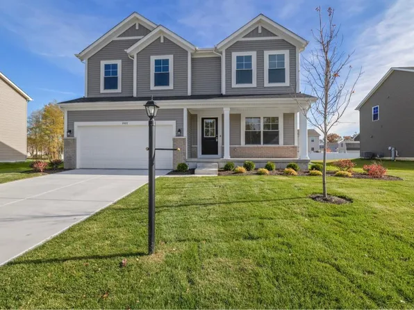 2407 Dunewood St, Portage, IN 46368