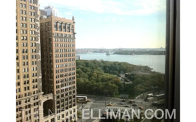 Rented by Douglas Elliman | media 8