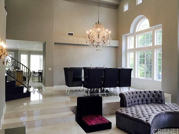 4th image of 18565 Doral Way