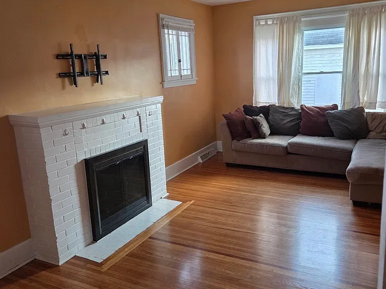 3 Rose Pl — Photo 3
