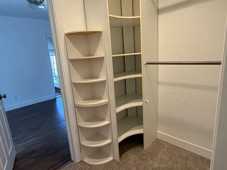 5425 Clark Ave — Photo 25