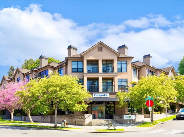 5000 30th Avenue NE #302, Seattle, WA 98105