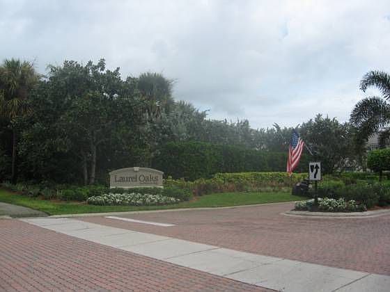1st image of 835 Tanbark Dr #102