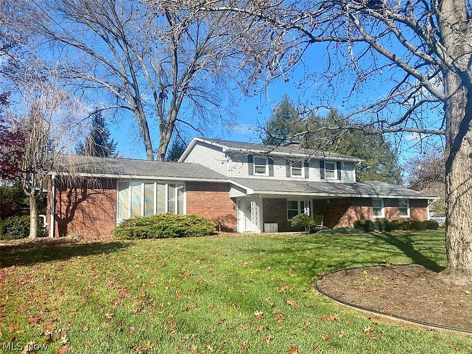 1st image of 123 Seneca Dr