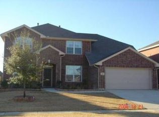 839 Roaring Springs Rd, Grand Prairie, TX 75052