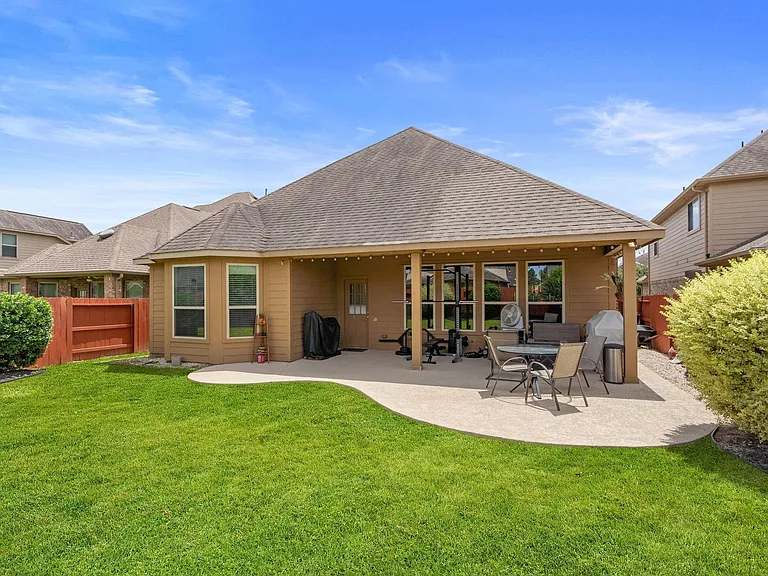 9131 Basin Ridge Ln — Photo 15