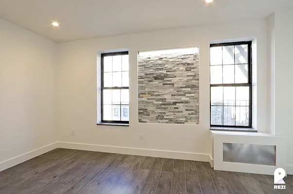 Rented by REZI | media 5