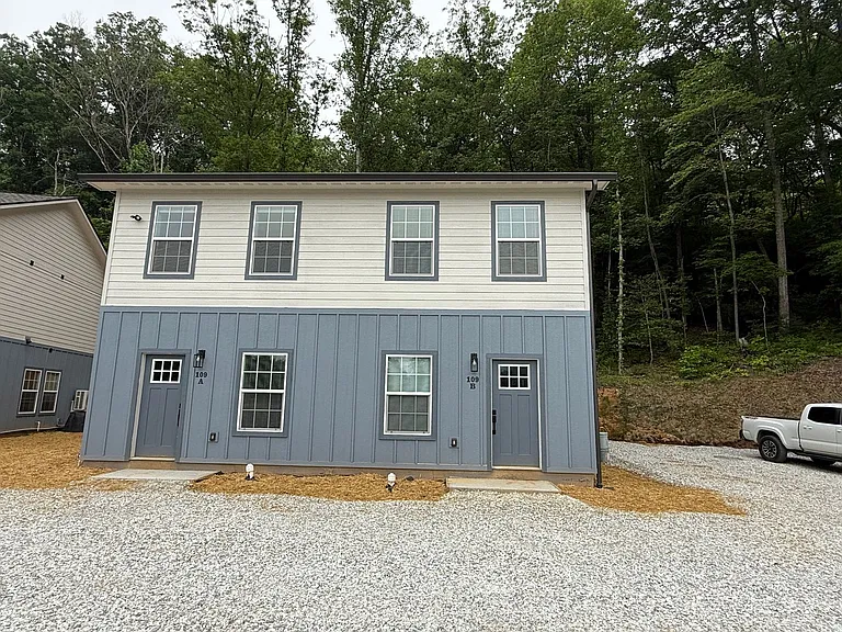 109 Camryns Way #A — Photo 2