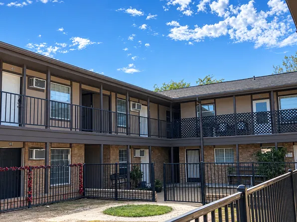 209 ROOT AVE