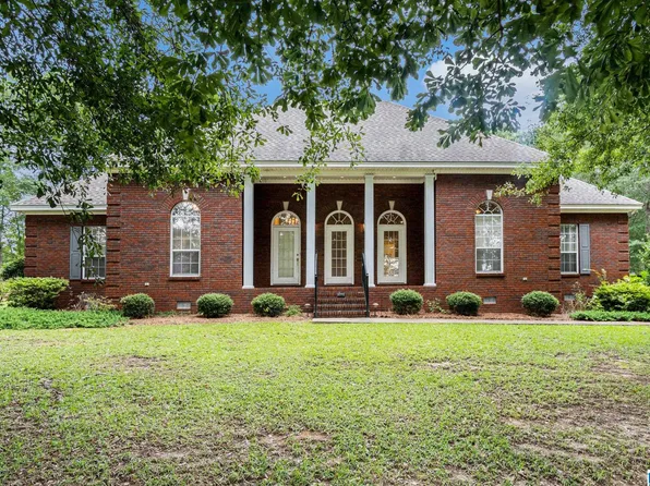 802 Golf Dr, Clanton, AL 35045