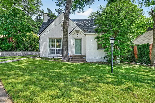 304 Appian Way Photo 1