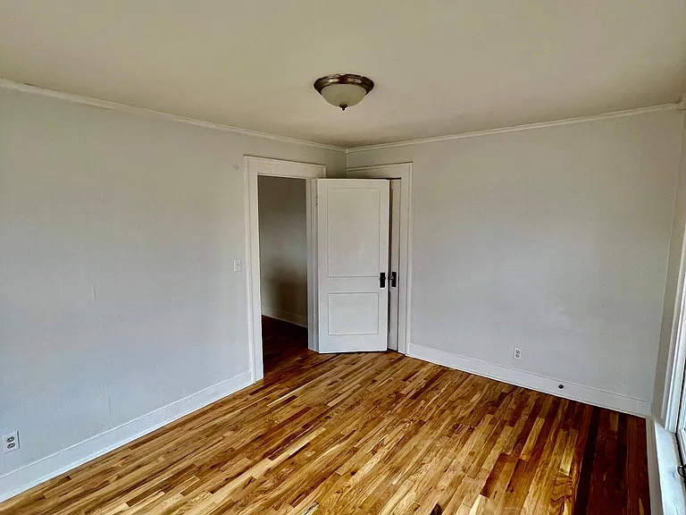 1450 W Myrtle St #2 — Photo 6