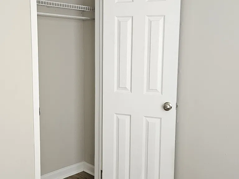 610 E Branch Dr — Photo 15