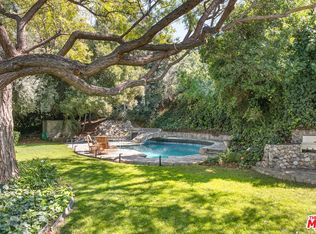 11250 Sunshine Ter, Studio City, CA 91604