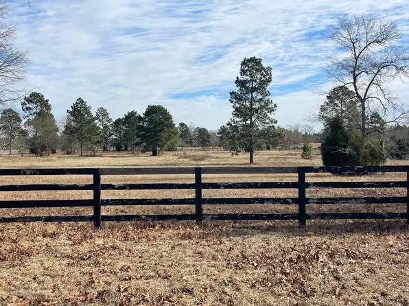 1166 Bethcar Church Rd, Wagener, SC 29164