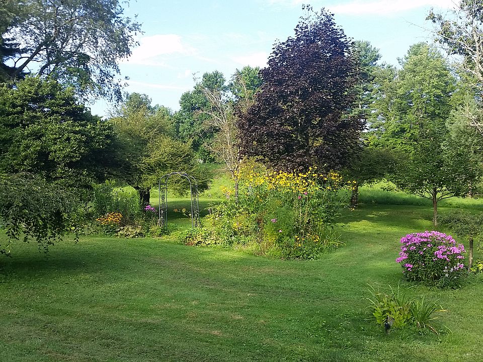2nd image of 72 Creamery Rd