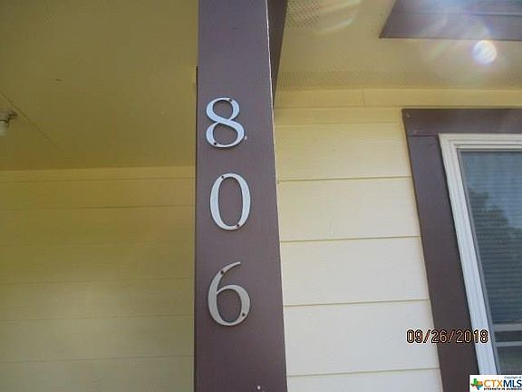 2nd image of 806 W Lincoln Ave
