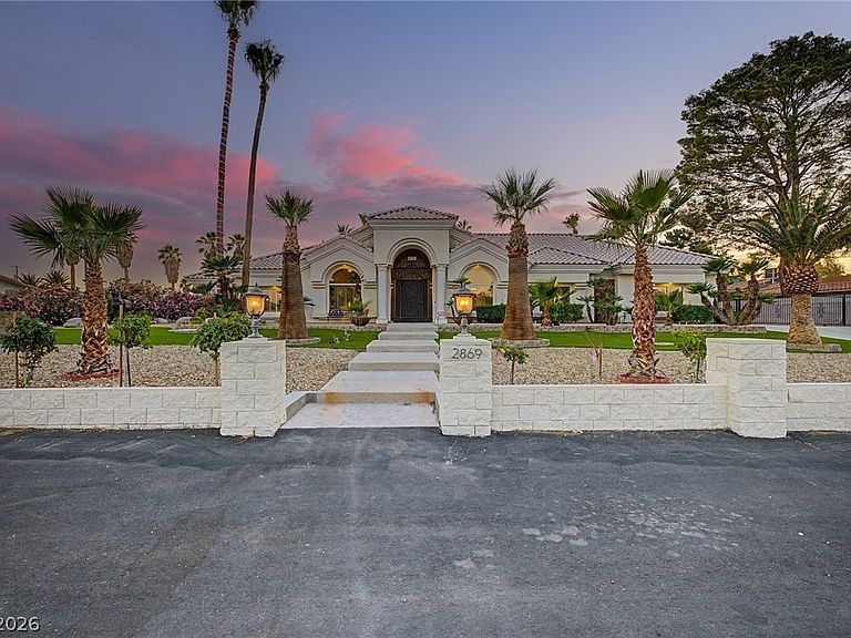 2869 Duneville St, Las Vegas, NV