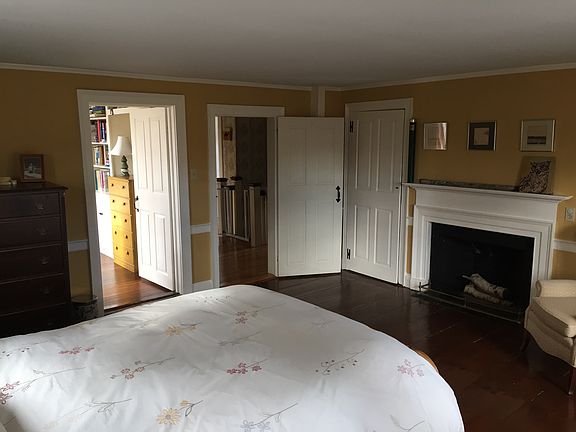 Front bedroom