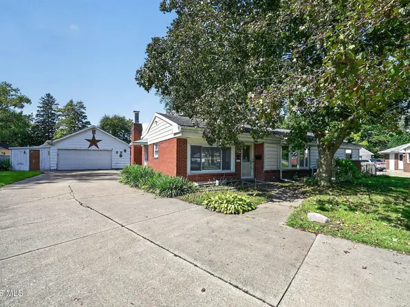 3633 Robin Rd, Toledo, OH 43623