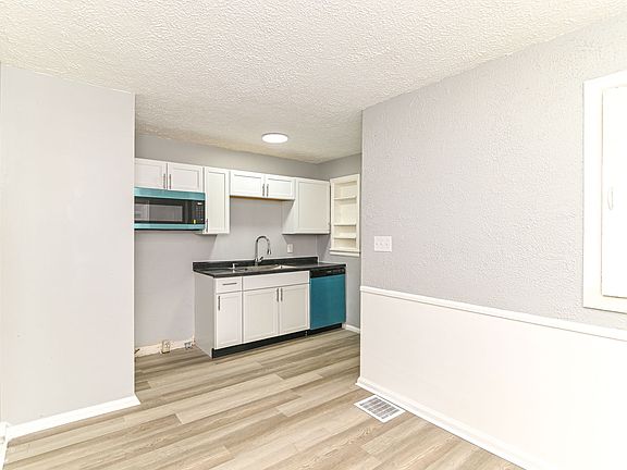 5th image of 3531 N Bancroft St