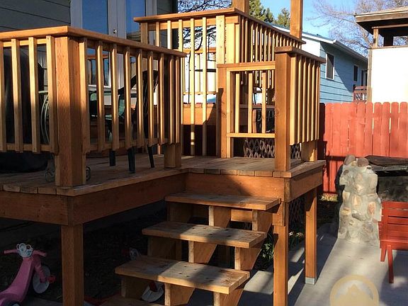 4th image of 406 Helen Dr