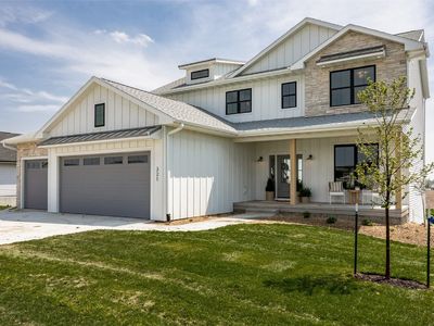 321 Heartland St, Fairfax, IA, 52228