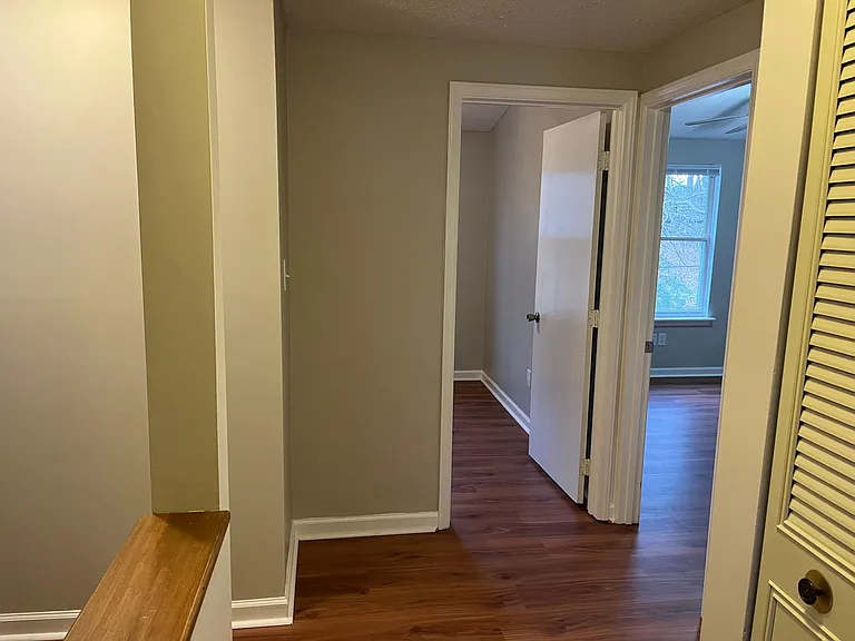 4336 Halliwell Dr — Photo 17