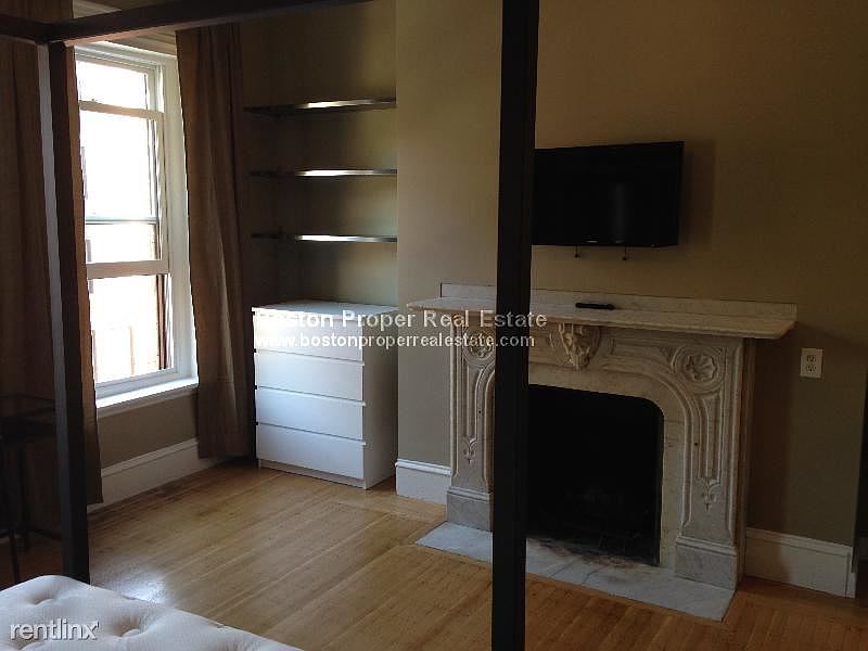 323 Beacon St. #7 Boston - Back Bay Unit Photo 6 (1)