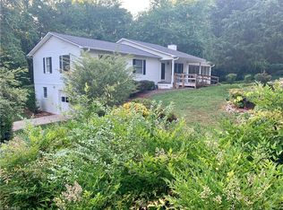 215 Queen Rd, Linwood, NC 27299