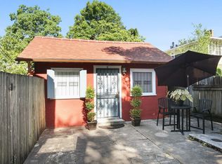 2218 Napoleon Ave, New Orleans, LA 70115