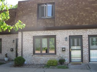 323 S Towanda Ave APT 2, Normal, IL 61761