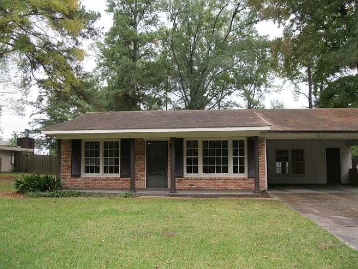 1st image of 1835 S Brookwood Dr