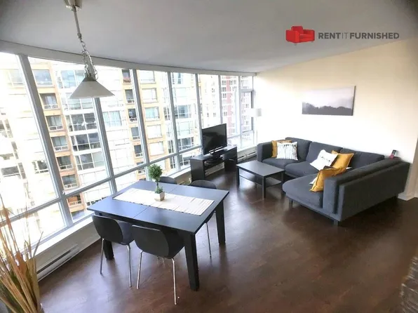 833 Homer St #1003, Vancouver, BC V6B 0H4