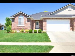 1796 W 1915th Cir S, Syracuse, UT 84075