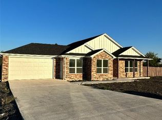 1019 Genesis Rd, Howe, TX 75459