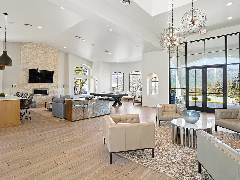 Pinnacle Heights — Photo 11