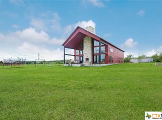 4904 Old Lehman Rd, Kingsbury, TX 78638